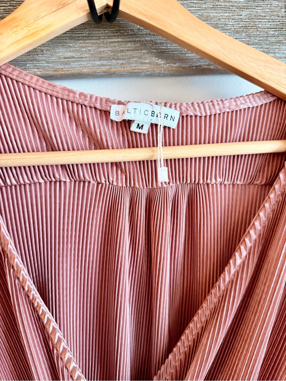 Baltic Born Venus Pleated maxi dress in mauve - Picture 4 of 5